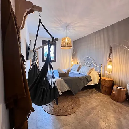 Bed & Breakfast Yanes *