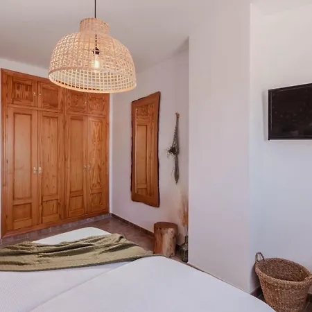 Bed & Breakfast Yanes *