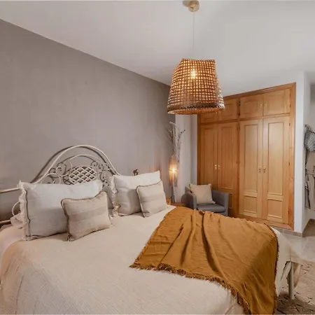 Bed & Breakfast Yanes