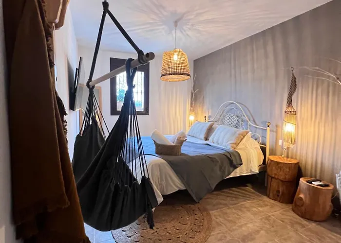 Bed & Breakfast Yanes *