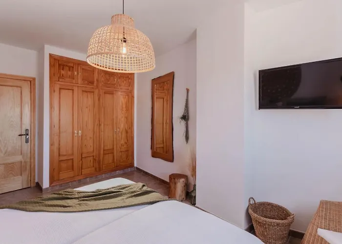 Bed & Breakfast Yanes *